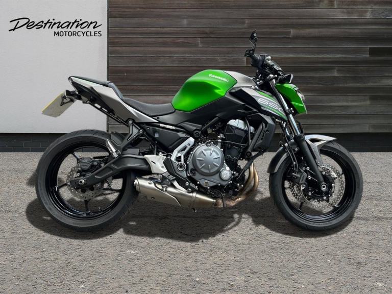 2019 Kawasaki ER 650 HKF green 6 Speed Manual