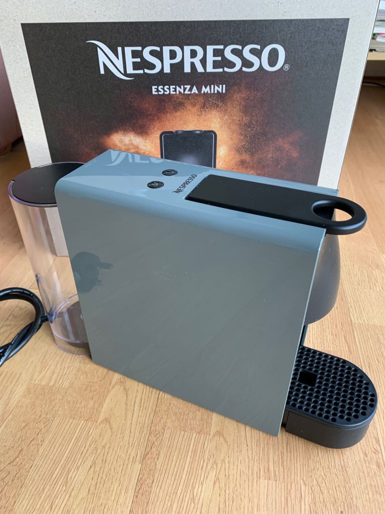 Krupps Essenza Mini Coffee machine, Nespresso classic pod compatible, Nice Condition 