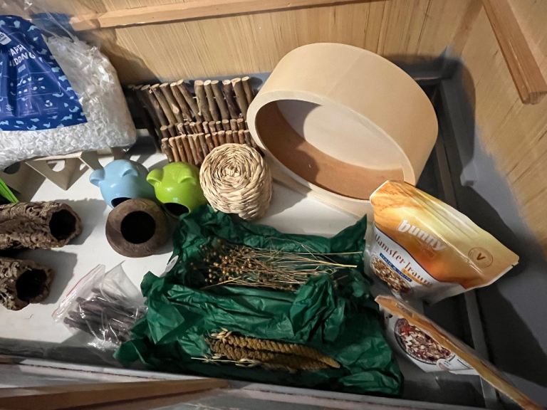 Hamster cage, food and accessories 