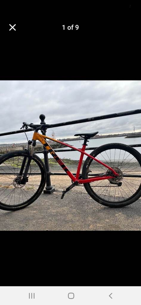 TREK MARLIN 7 FRONT AND REAR HYDRAULIC BRAKES 