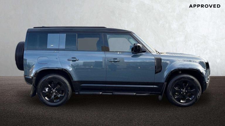 2023 Land Rover Defender 3.0 D250 X-Dynamic SE 110 5dr Auto SUV Diesel Automatic