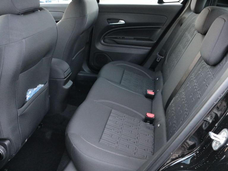 2025 Fiat 600 1.2 Hybrid 48V 136 5dr eDCT-6 HATCHBACK PETROL Automatic