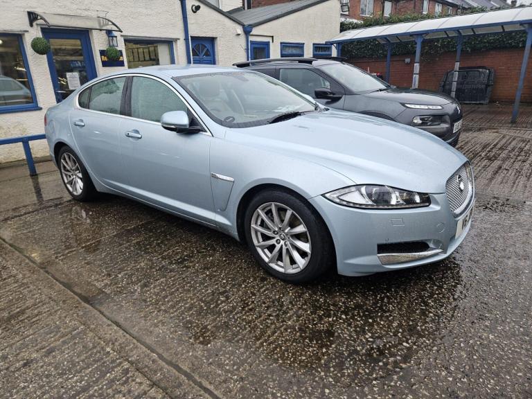  Jaguar XF 3.0d V6 Premium Luxury Auto Euro 5 (s/s) 4dr Diesel Automatic