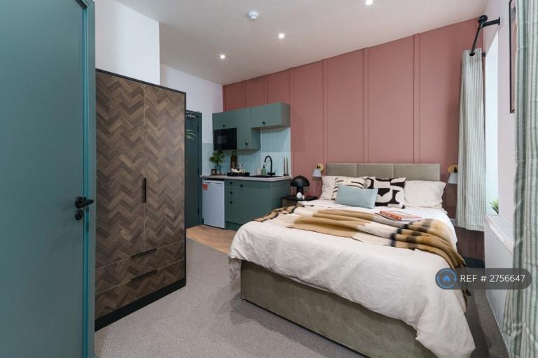 1 bedroom in Grange Avenue, Warrington, WA4 (#2756647)