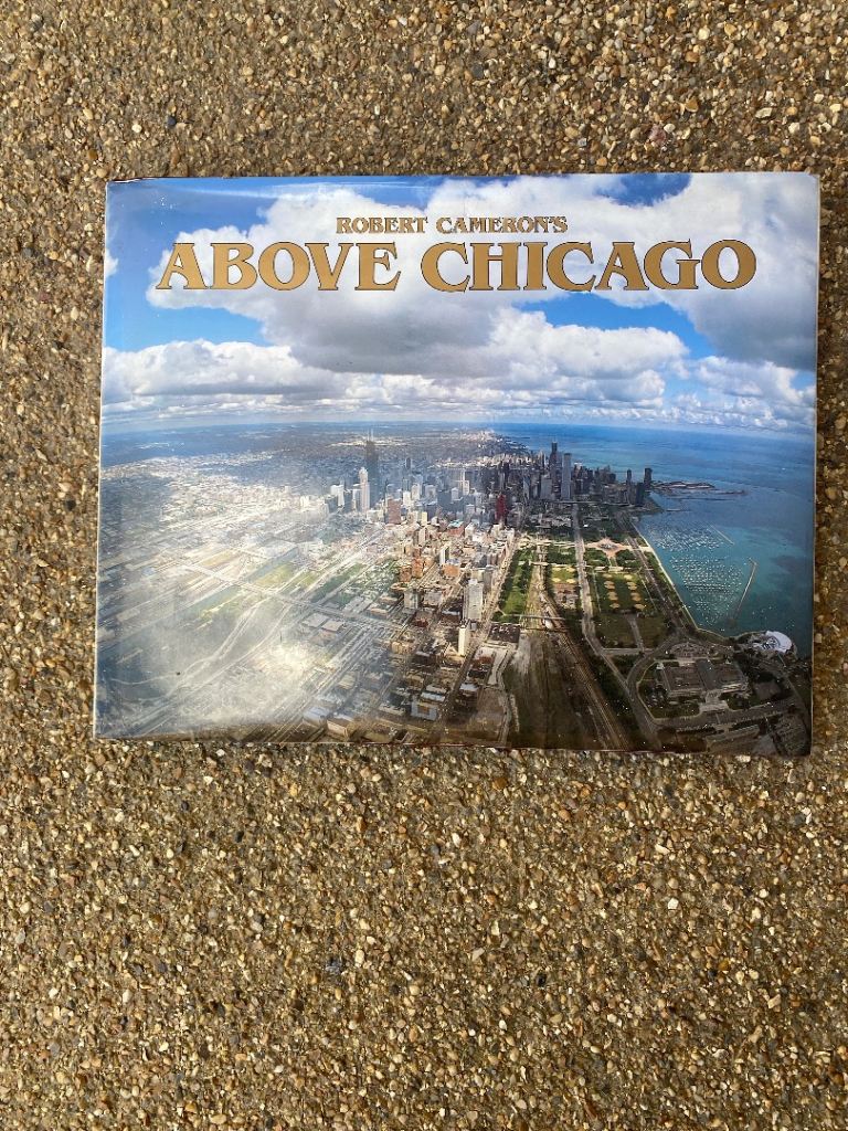 Robert Cameron's Above Chicago Book – Good Condition