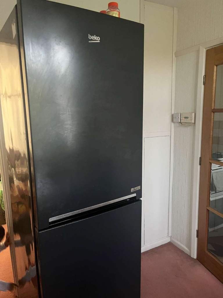 Beko CXFG3691VA Fridge Freezer – Anthracite/Black – Fully Working