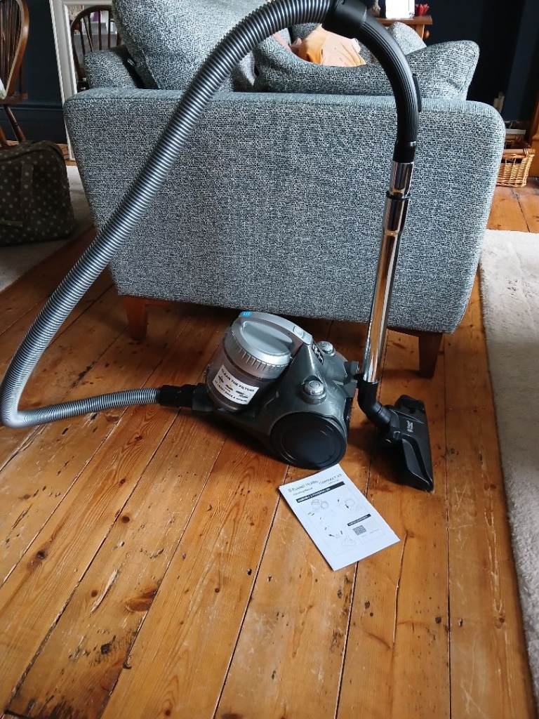 Bagless vacuum cleaner 