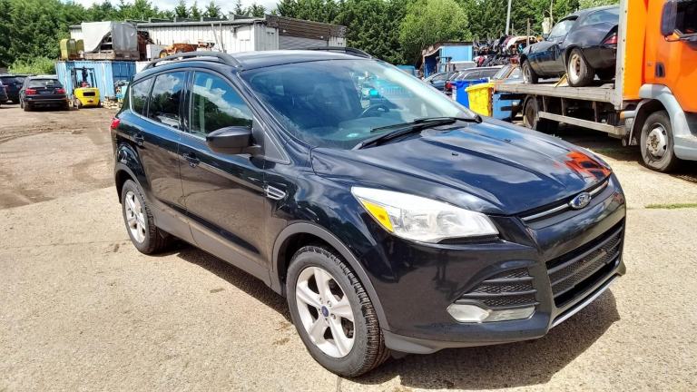Left hand drive, Ford Escape / Kuga, Fully loaded, petrol, Automatic, air-con 