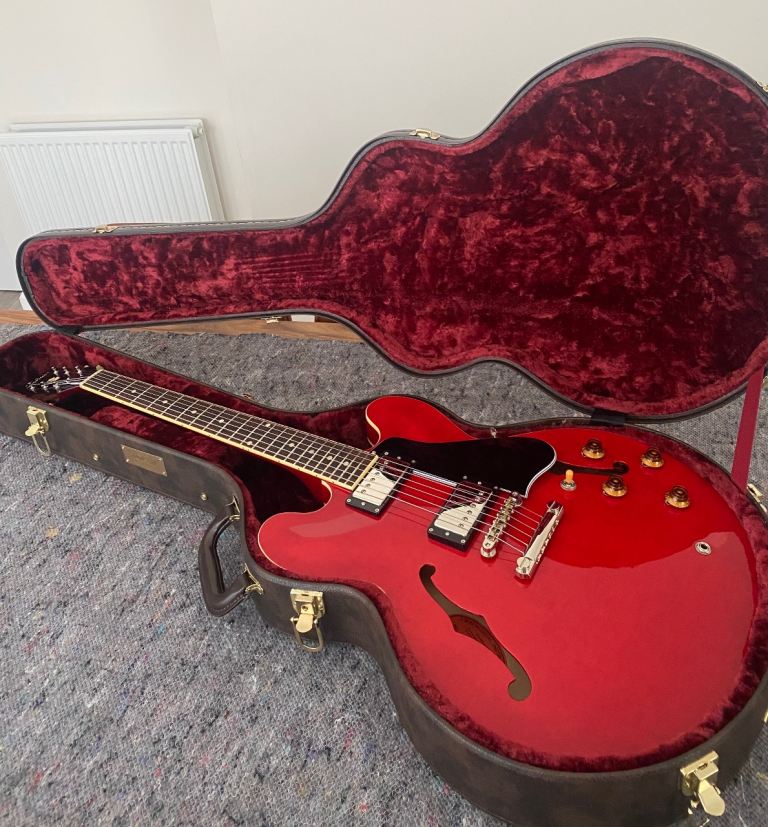 Tokai ES224 (ES 335)Figured See Through Red - Mint Condition 