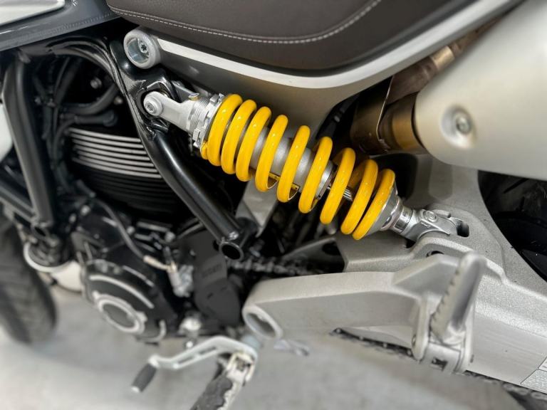 STUNNING LOW MILEAGE 2020/20 DUCATI SCRAMBLER 1100 SPECIAL 