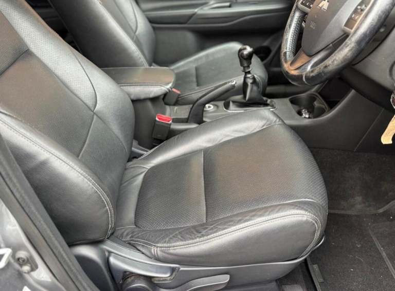 2016 Mitsubishi Outlander 2.2 DI-D GX3 5dr ESTATE DIESEL Manual