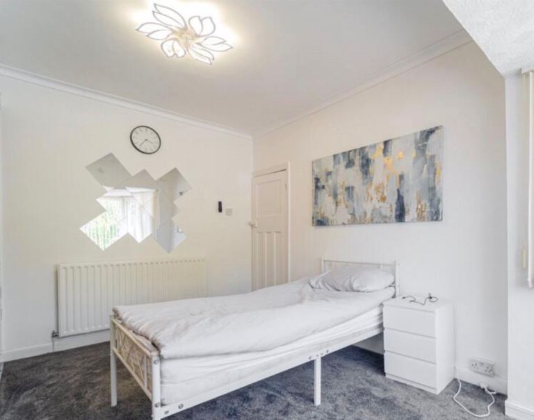 Double room house for rent