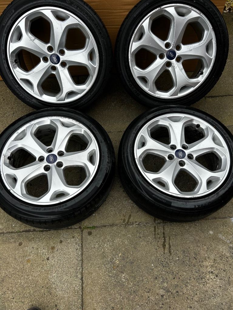 Ford Mondeo Titanium 18 inch Alloy wheels 