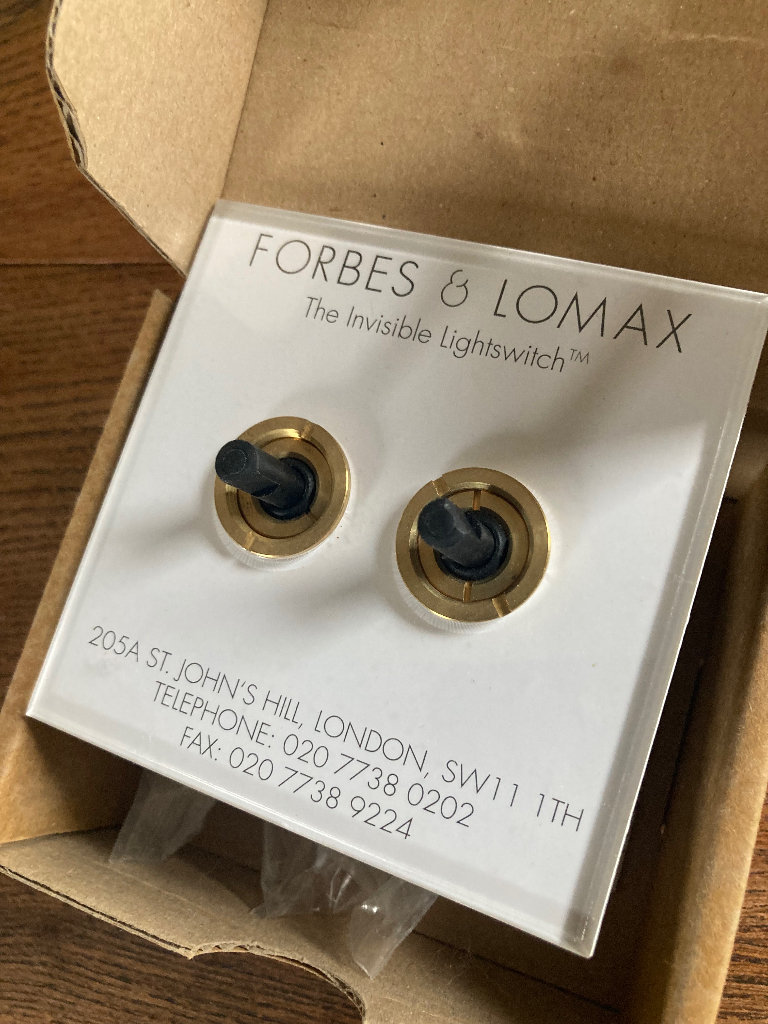 FORBES & LOMAX INVISIBLE LIGHT SWITCH 