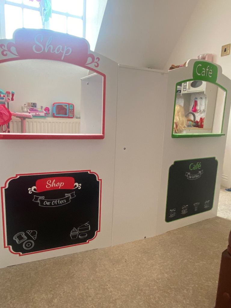 Shop /cafe role play