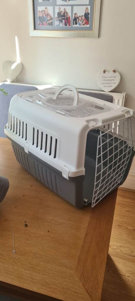 Cat carrier brand new
