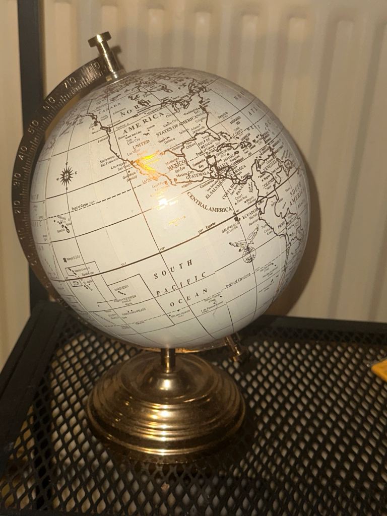 Decorative World Globe Ornament – White and Gold, Good Condition
