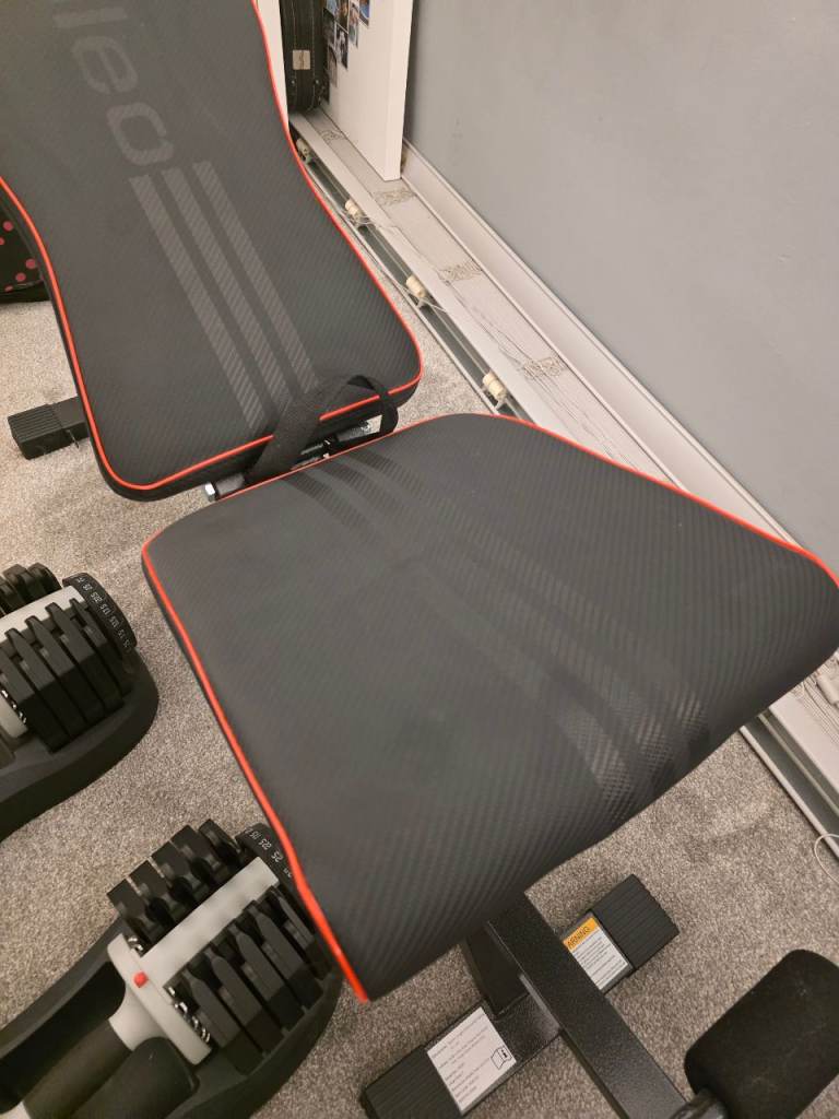 Adjustable weights and weight bench 25kg each weight 