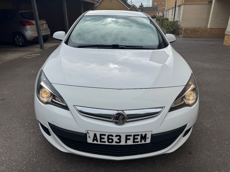 2013 VAUXHALL ASTRA GTC 1.4 T 16V 140 SPORT COUPE AUTOMATIC 3DR PETROL