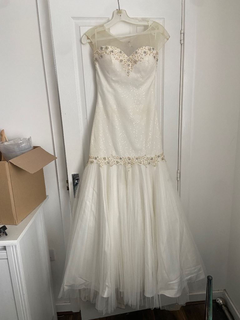 Ivory wedding dress size 10