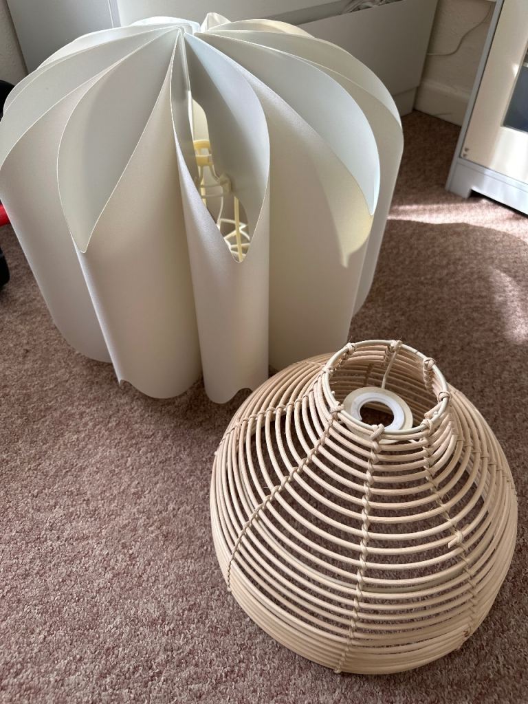 WHITE LAMP SHADE ONLY 