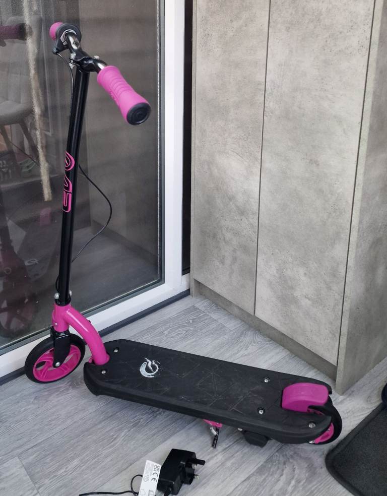EVO Electric Scooter Pink
