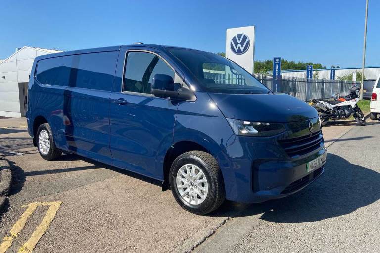 2025 Volkswagen Transporter 100kW 65kWh Commerce Pro Van Auto Van Electric Automatic