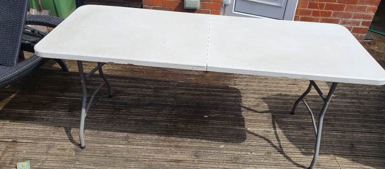 White Folding Table 6 ft garden events dining Sturdy and Practical