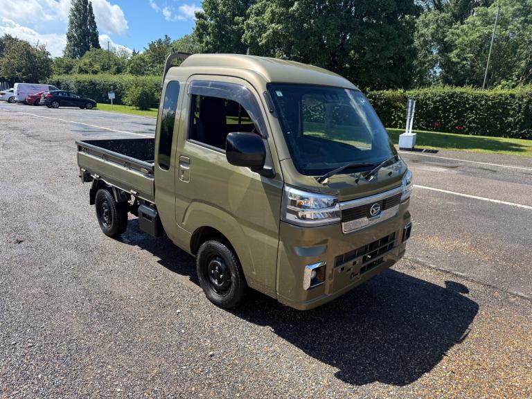2022 DAIHATSU HIJET PICK UP 4X4 AWD AUTO STUNNING GREEN AUTOMATIC LIKE NEW
