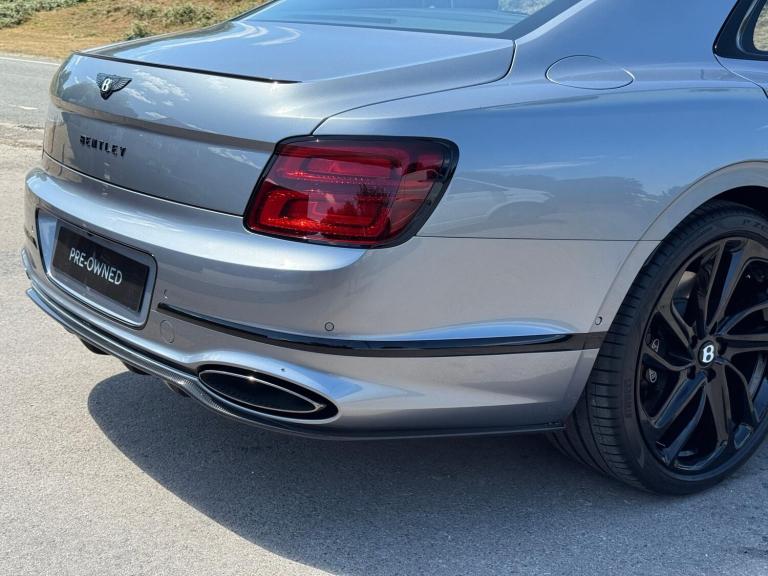 2025 Bentley Flying Spur 4.0 V8 Ultra-Performance 25.9kWh Speed Saloon 4dr Petrol Plug-in Hybrid ...