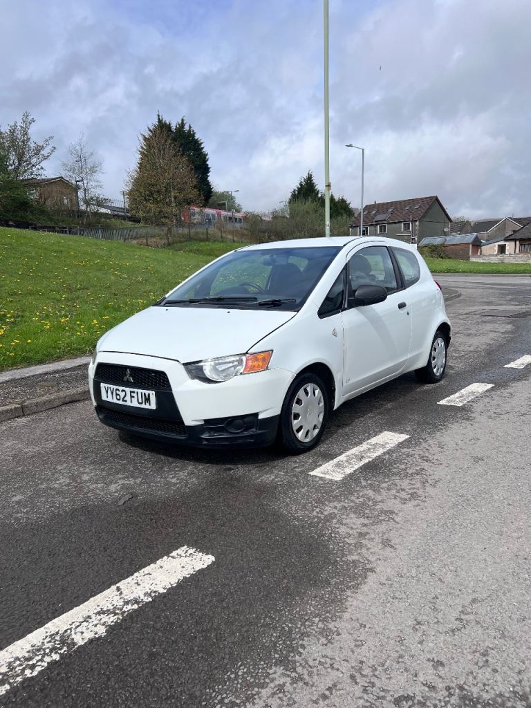 Mitsubishi, COLT, Hatchback, 2013, Manual, 1124 (cc), 3 doors