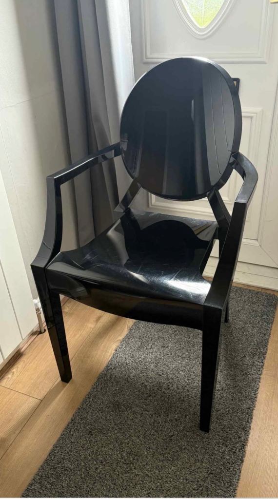 Kartell Louis Ghost Chair – Black – Genuine Philippe Starck In good condition 