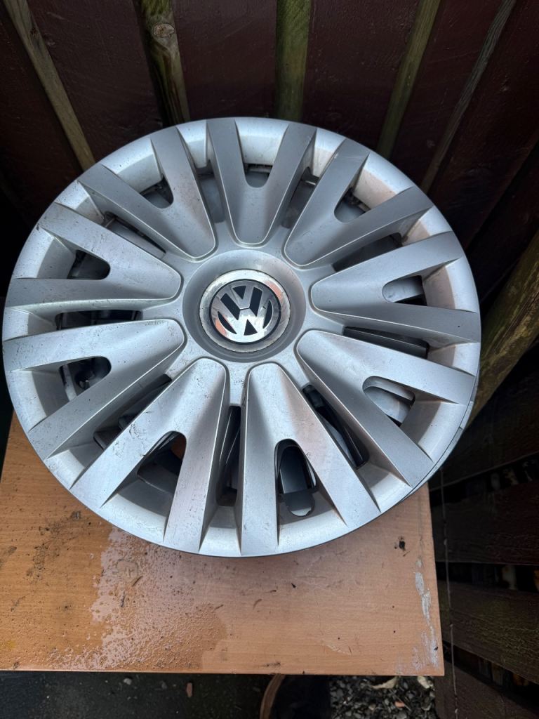 Vw 15 “ genuine wheel trims 