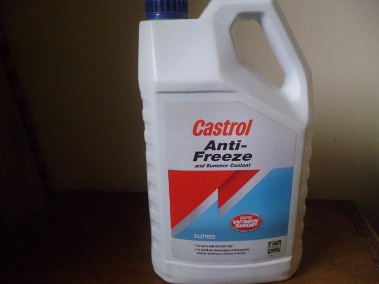 5 LITRES CASTROL BLUE ANTIFREEZE CONCENTRATE,UNOPENED.