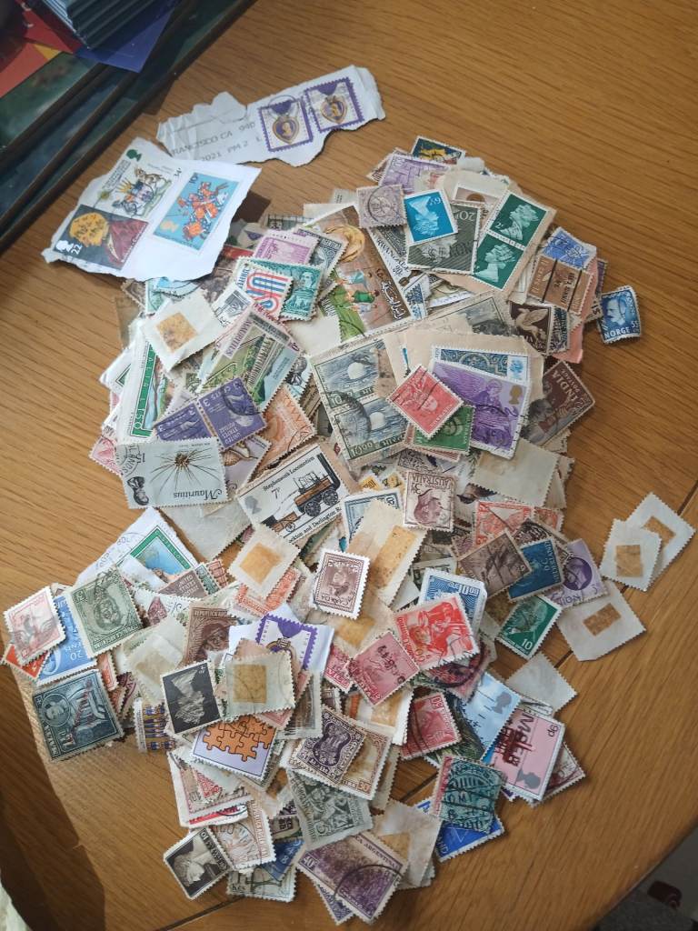Assorted World Stamps 