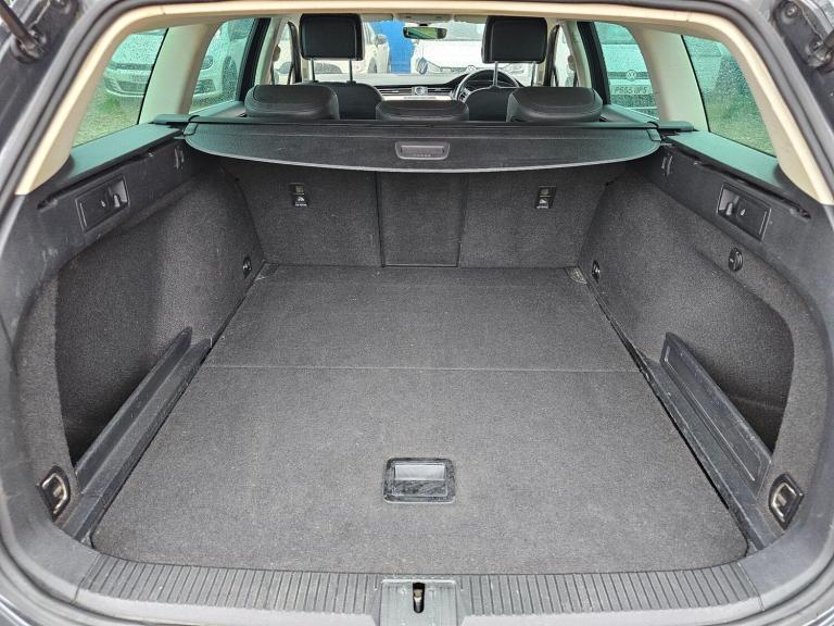 2015 Volkswagen Passat 2.0 TDI GT 5dr ESTATE DIESEL Manual
