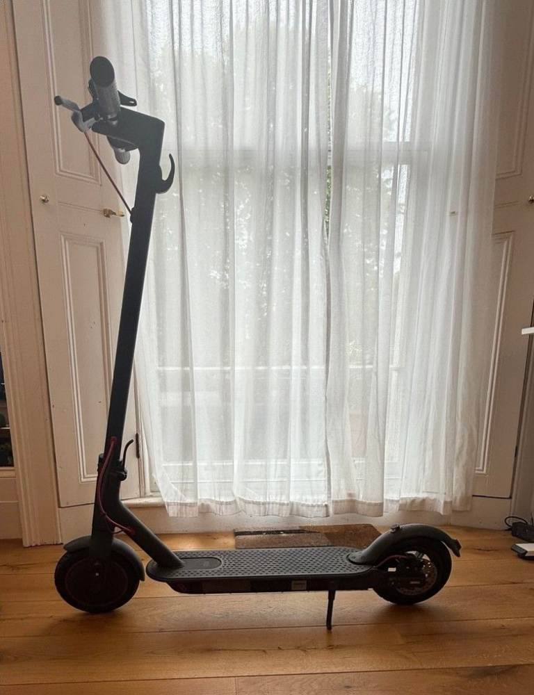 Xiaomi M365 Pro Electric Scooter