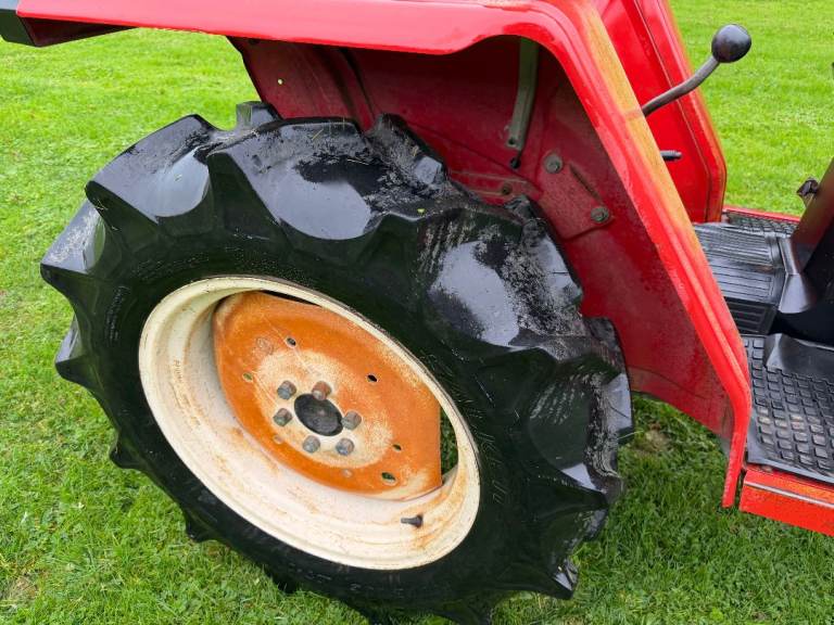 YANMAR F20 2WD Compact Tractor, Attachments available *** WATCH VIDEO *** 20 HP