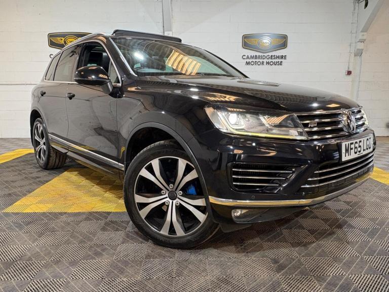 2015 Volkswagen Touareg 3.0 TDI V6 BlueMotion Tech R-Line Tiptronic 4WD Euro 6 (s/s) 5dr ESTATE D...