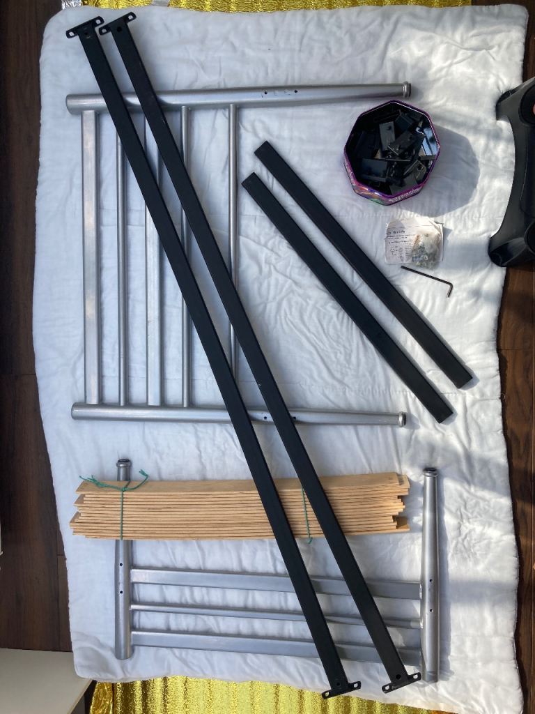 Single Metal Bed Frame