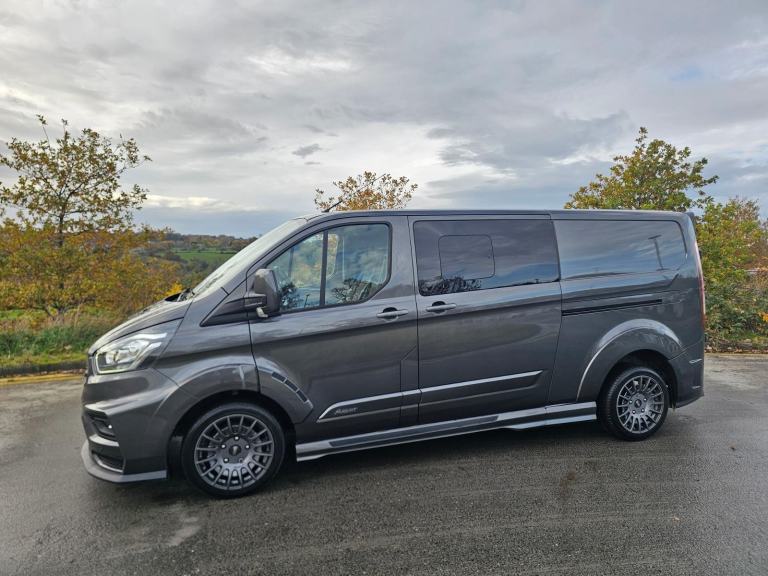 FORD TRANSIT CUSTOM MSRT KOMBI AUTOMATIC 2023