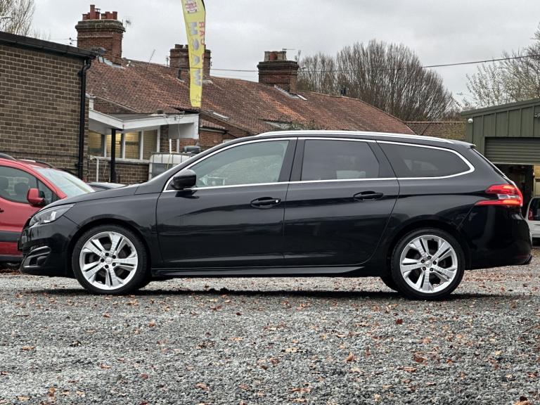 2015 Peugeot 208 2.0 BlueHDi GT-Line Diesel Manual 5 Door Estate Black