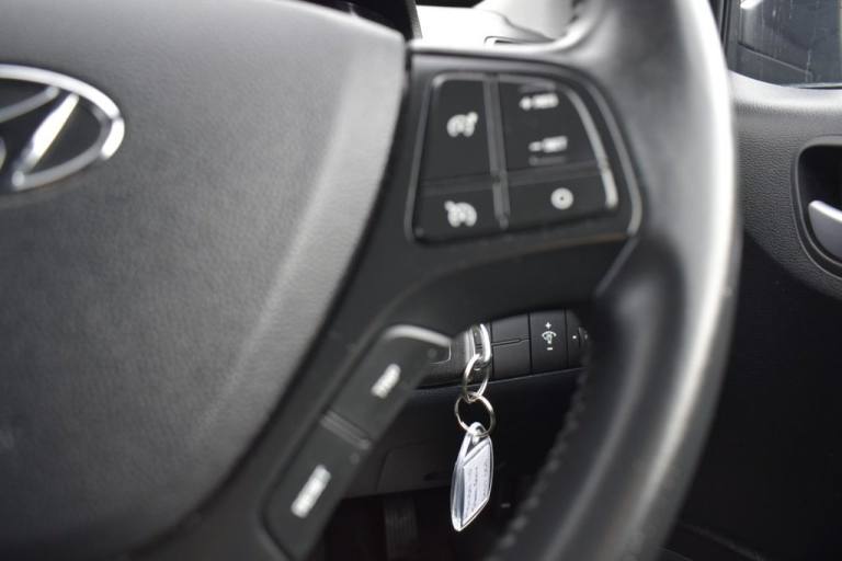 2017 Hyundai i10 1.0 Premium Hatchback 5dr Petrol Manual Euro 6 (66 ps) Hatchback Petrol Manual