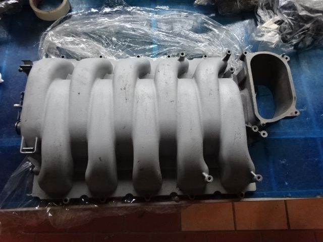 Intake manifold Audi S6