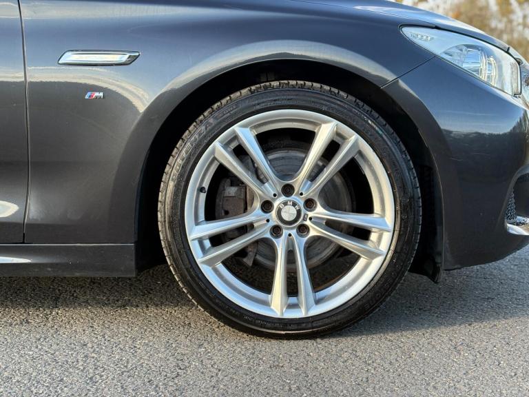 2014 BMW 5 Series 530d M Sport 5dr Step Auto HATCHBACK DIESEL Automatic