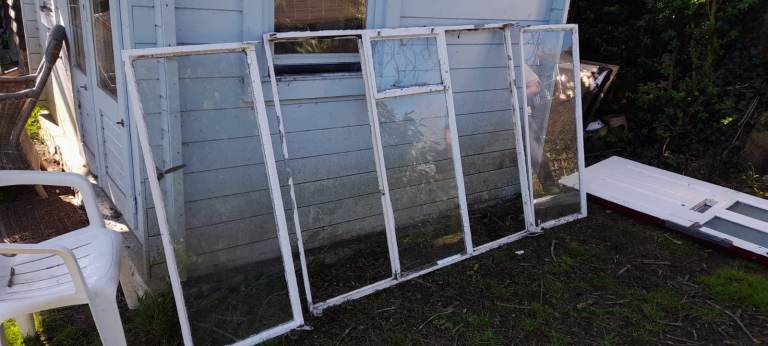 Crittal windows (with glass)