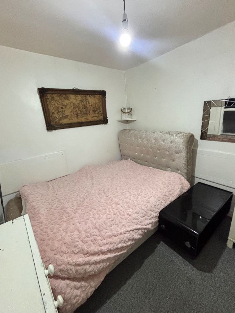 Single room to rent east ham all bills included