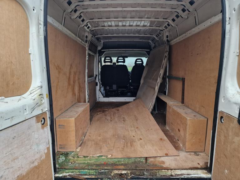 2013 Peugeot Boxer LWB  Drives Perfect  7m MOT  155k miles