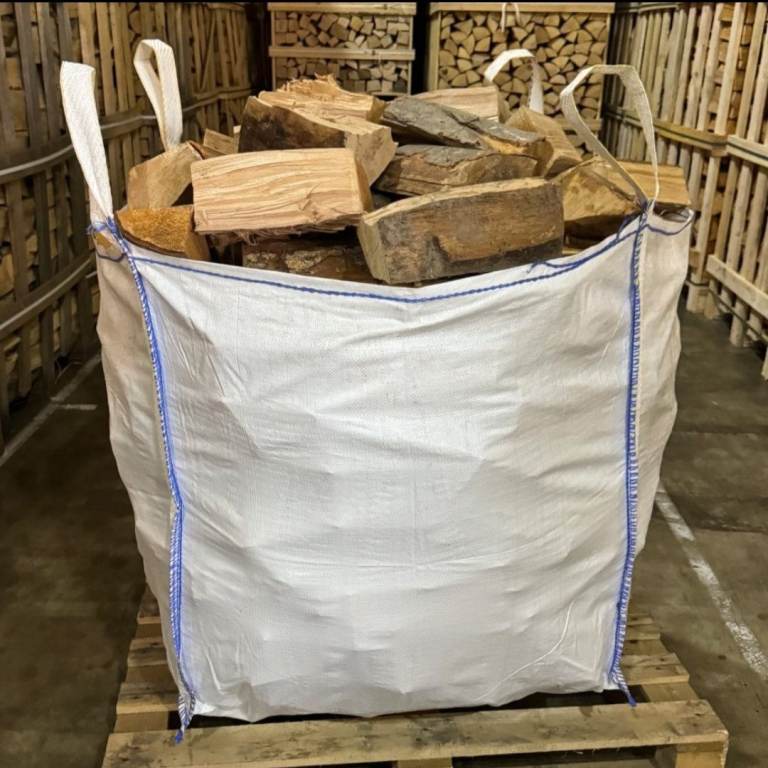Hardwood Logs Dried Ready to Burn Fully Seasoned fire wood SPECIAL LIMITED OFFER Firewood for Sale