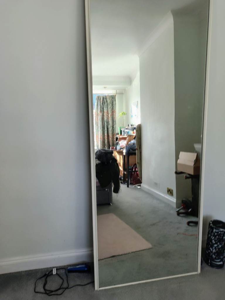 Free mirrors to collect 